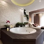 Apartmán Perfect Romantic Getaway Cozy Retreat With Jacuzzi