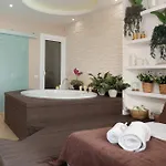 Perfect Romantic Getaway Cozy Retreat With Jacuzzi * Barcelona