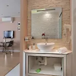Apartmán Perfect Romantic Getaway Cozy Retreat With Jacuzzi *
