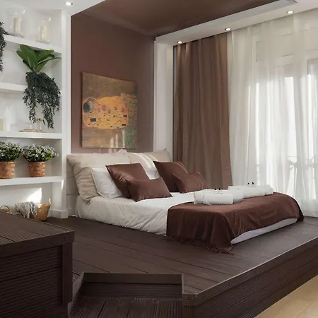 Perfect Romantic Getaway Cozy Retreat With Jacuzzi