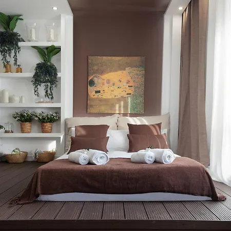 Perfect Romantic Getaway Cozy Retreat With Jacuzzi