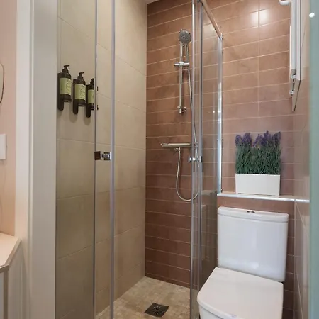 Perfect Romantic Getaway Cozy Retreat With Jacuzzi Lejlighed